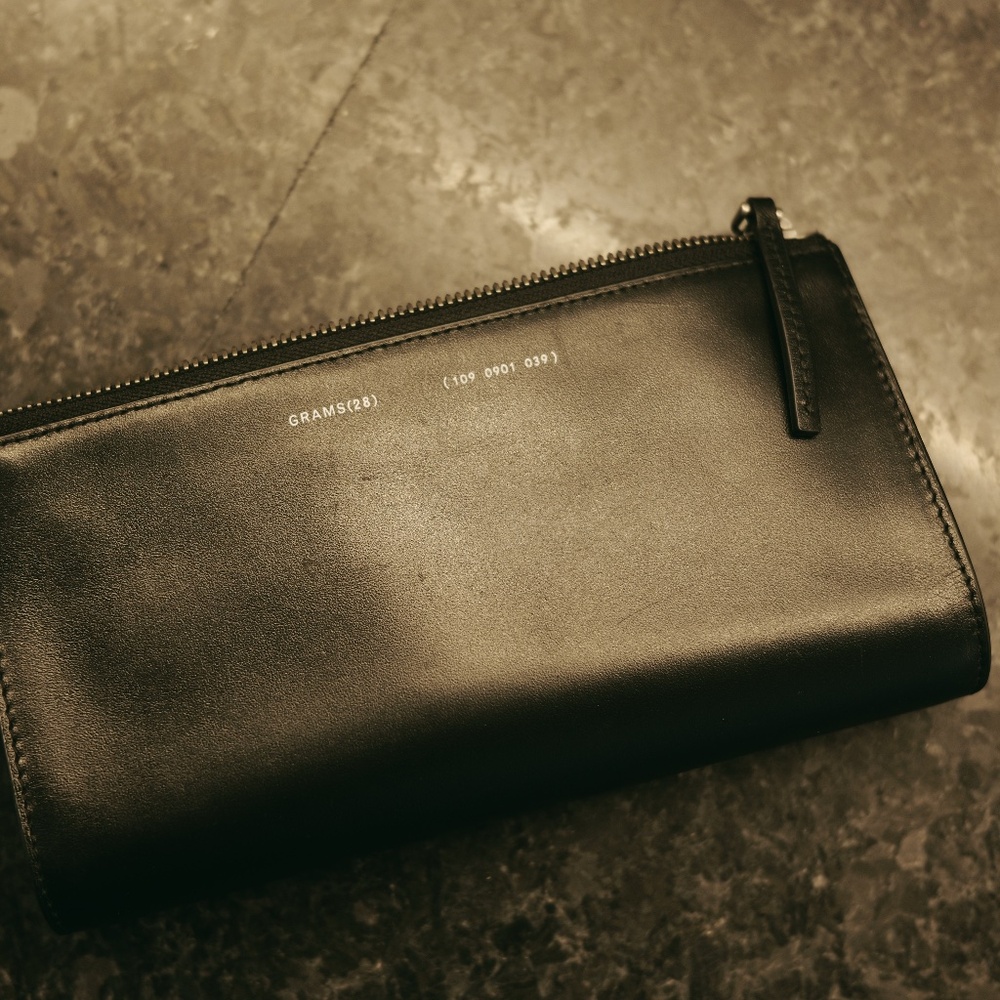 Grams28 109 Essential Case